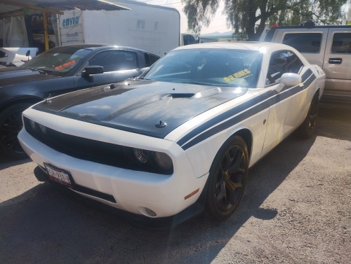 Dodge Challenger 2012