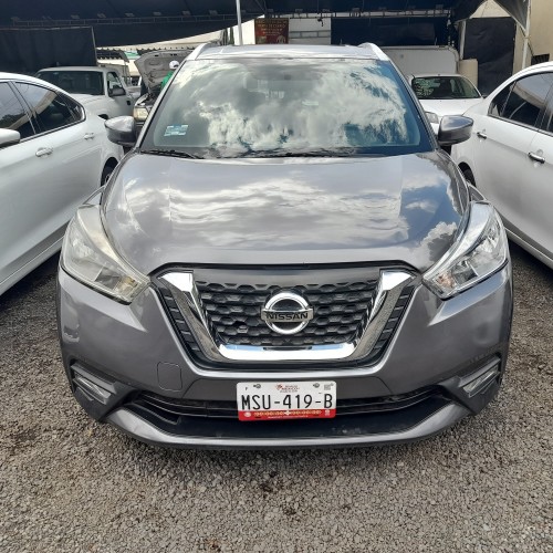 Nissan Kicks 1.6 Automática (CVT) |